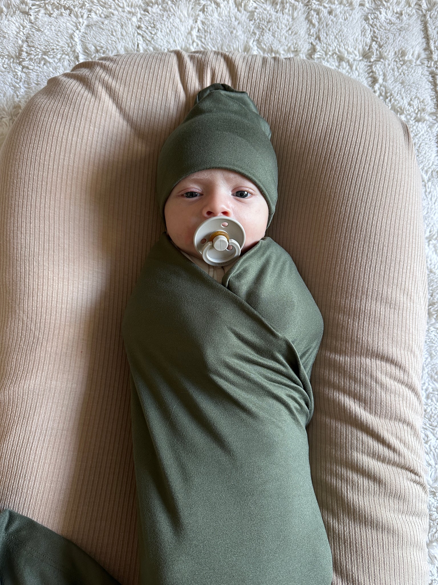 Harry Olive Green Swaddle Set