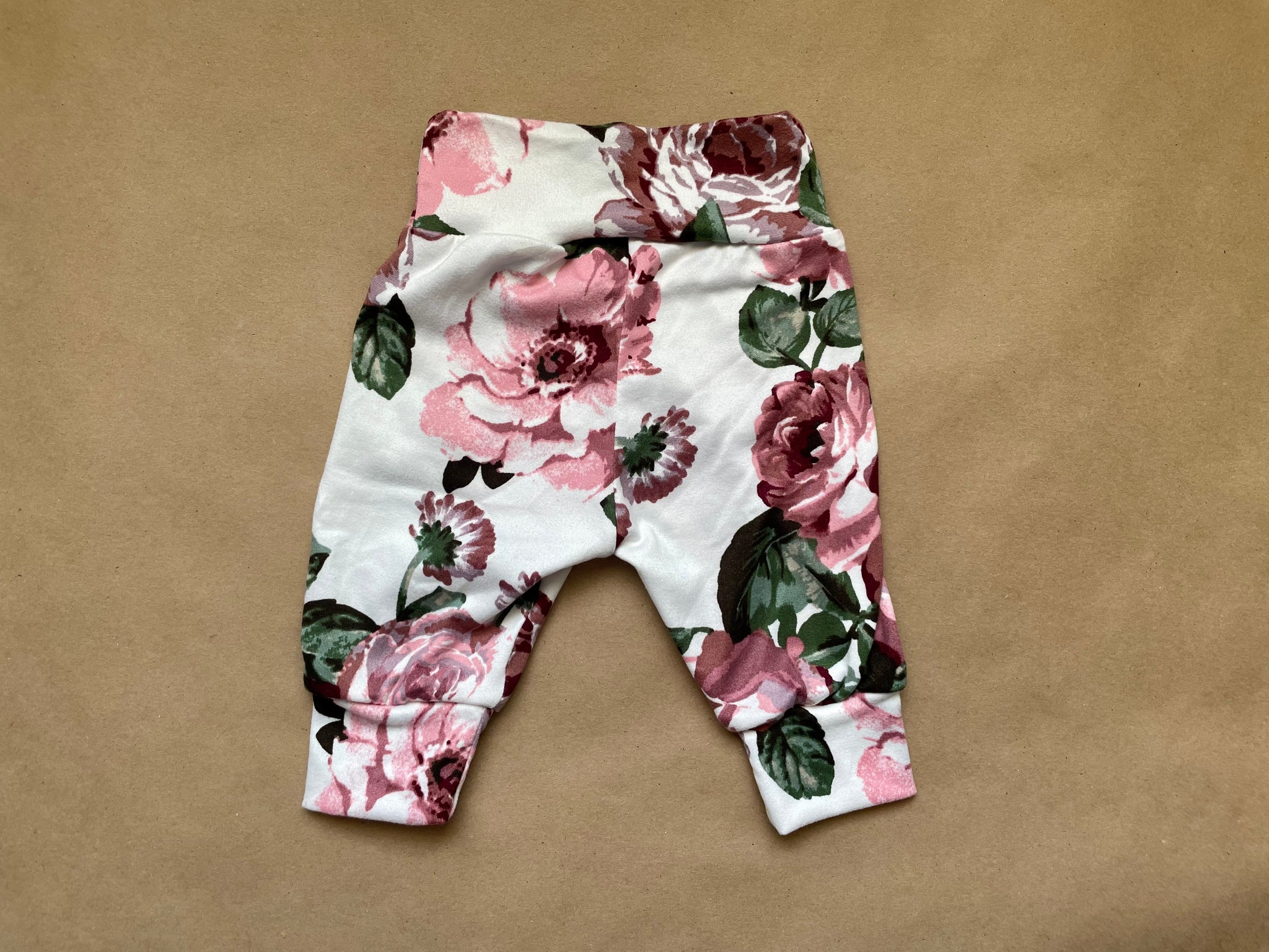 Lydia Mauve Floral Leggings