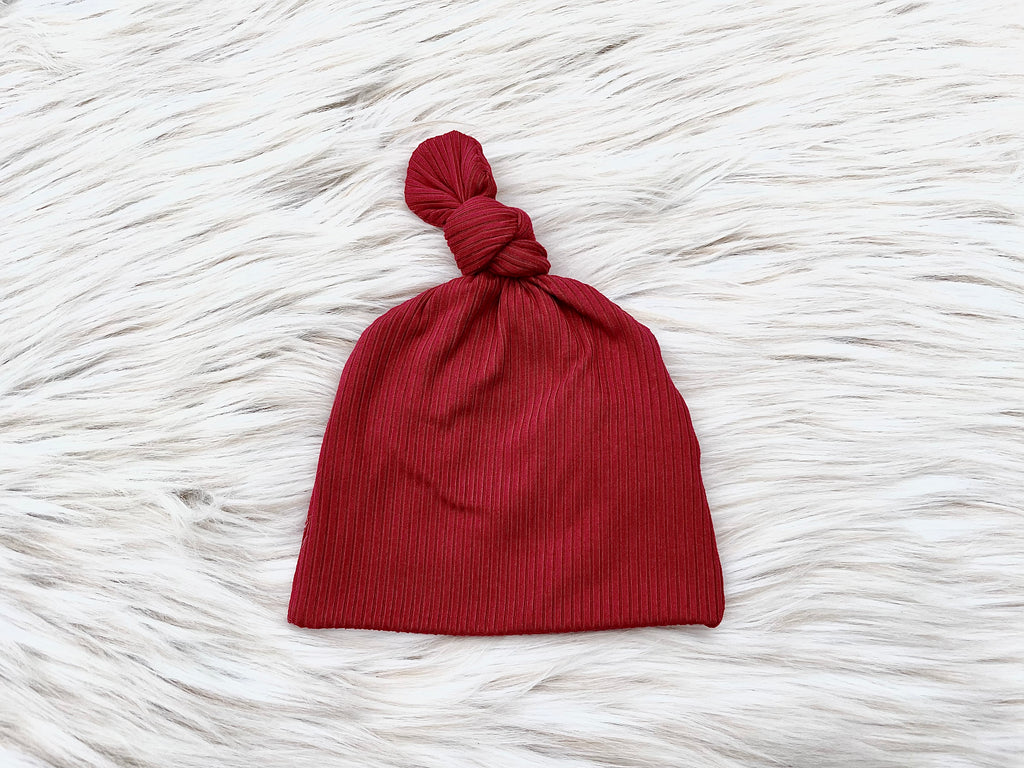 Layne Ribbed Red Top Knot Hat