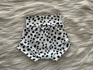 Rory White and Black Dots Shorties