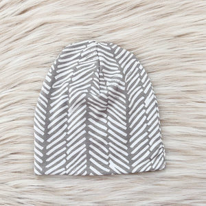 August  Slouchy Beanie